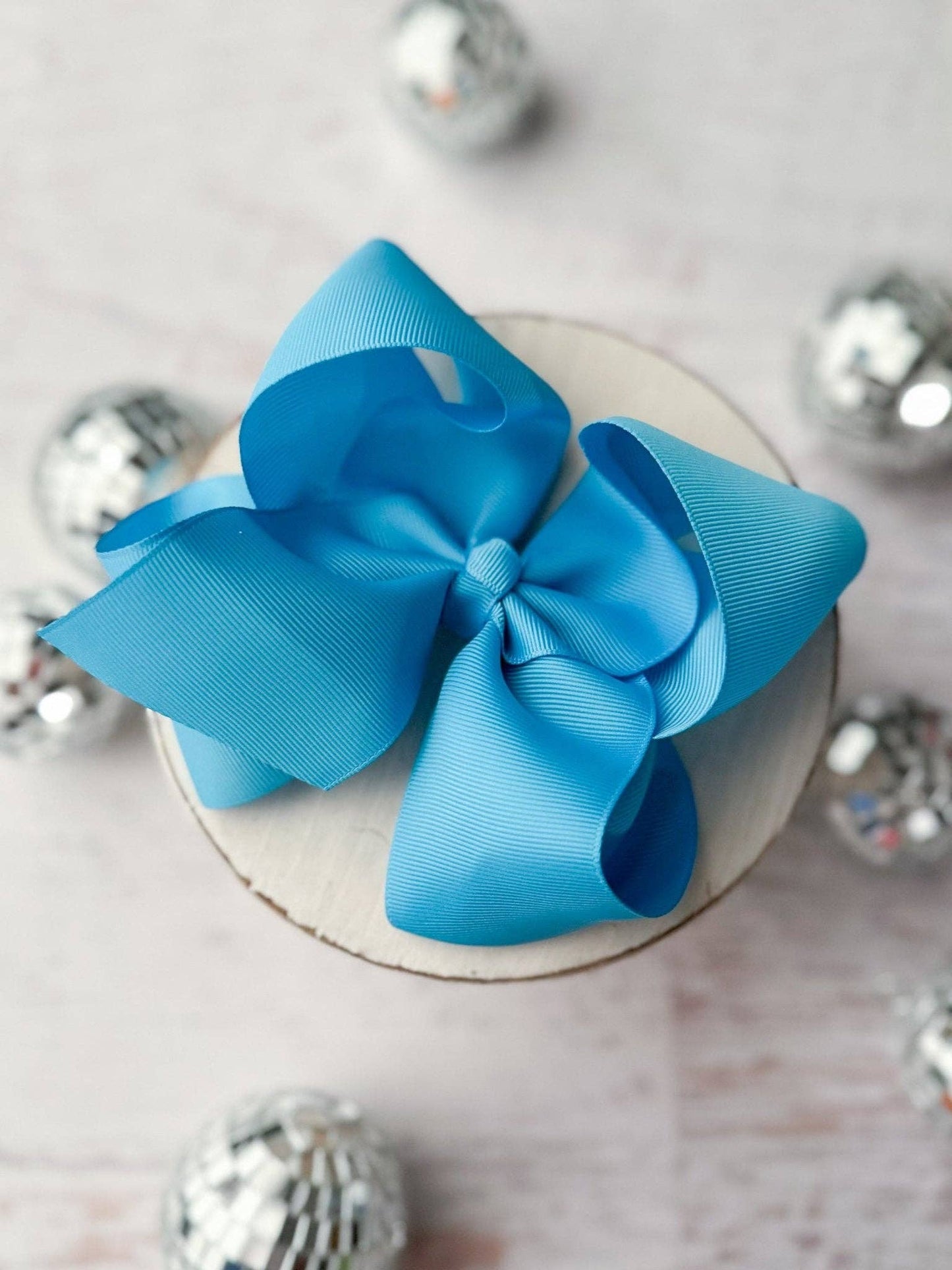 5.5" Oversize Grosgrain Hair Bow