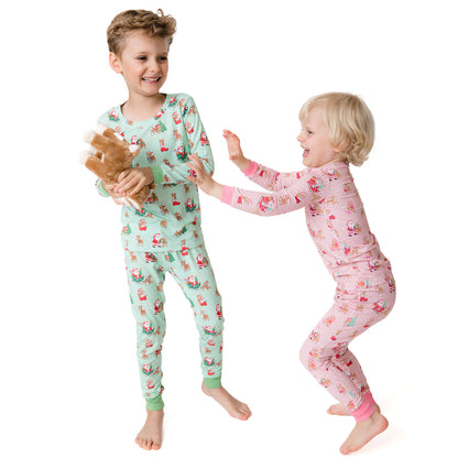 Vintage Reindeer & Santa Pink - Long Sleeve Loungewear Set