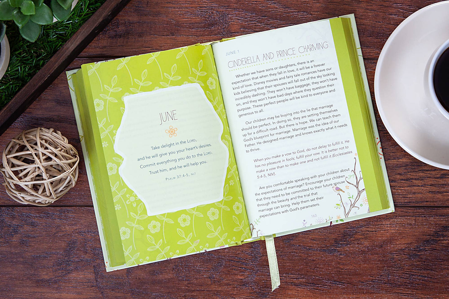 A Little God Time for Mothers (Devotional)