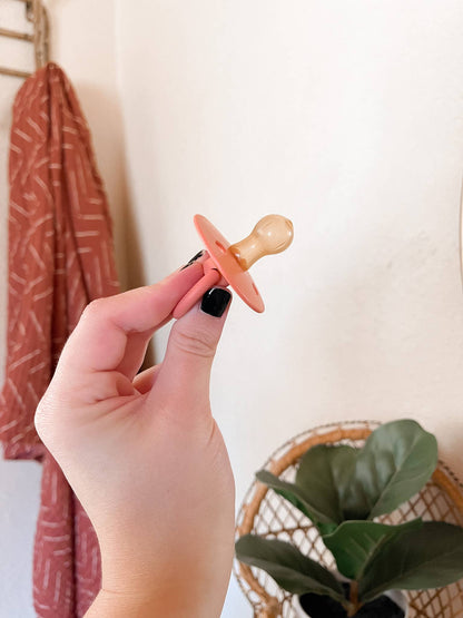 Itzy Soother™ Natural Rubber