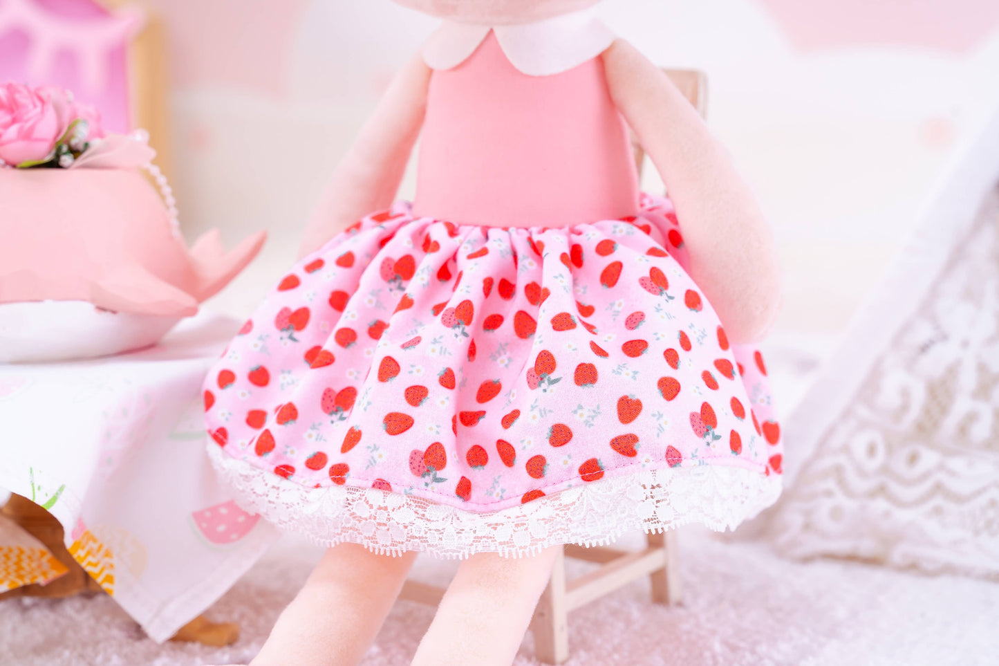 16" Keepsake Plush Doll - Strawberry Dress Light Brown Hair