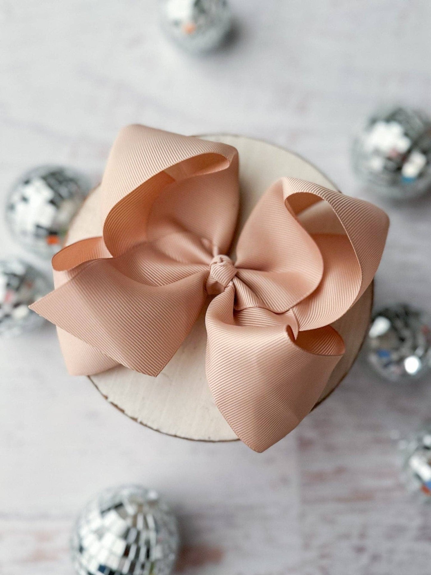 5.5" Oversize Grosgrain Hair Bow
