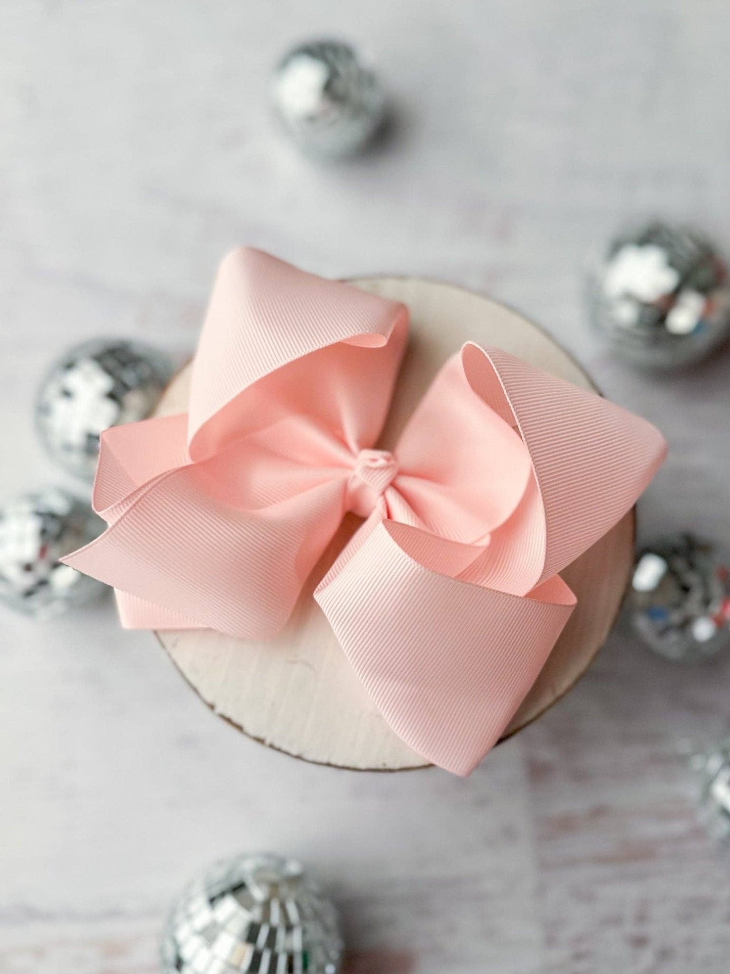 5.5" Oversize Grosgrain Hair Bow