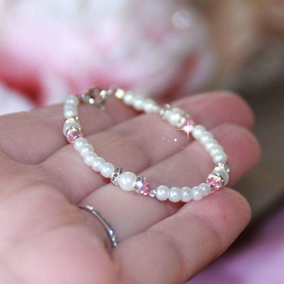 Oh so pretty Glass Pearls & Pink crystals Bracelet