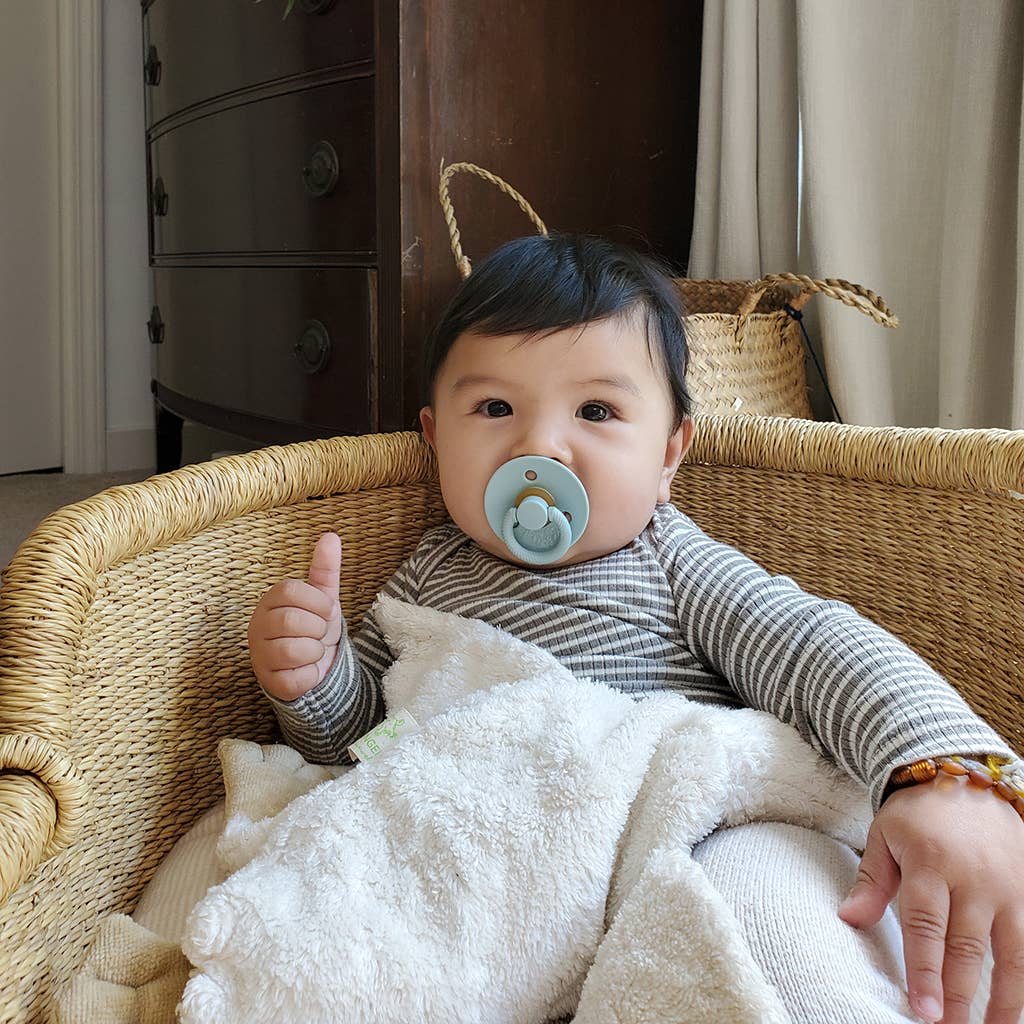 Itzy Soother™ Natural Rubber