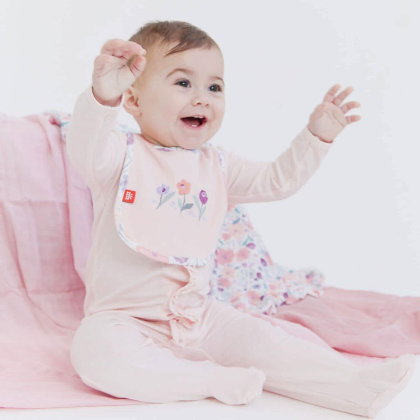 Magnetic Reversible Bib
